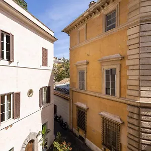 vg-piazza-navona-5-stelle-navona-studio-flat.it-romehotels.com/